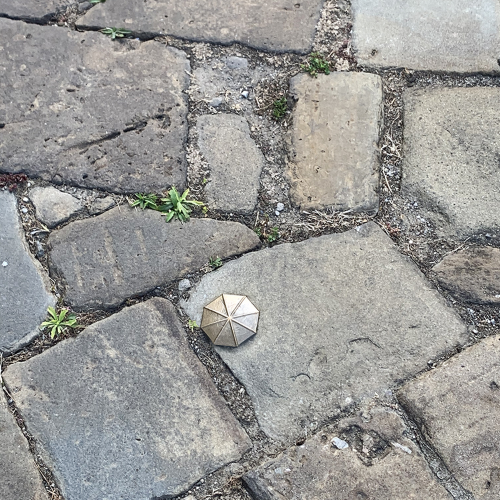 Rilievi, l’opera di Umberto Cavenago a Montecchio